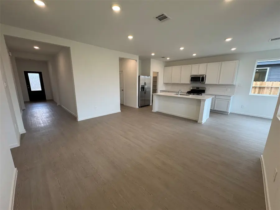 5417 Smith Lake Boulevard, Bryan, TX 77807 - Image #3