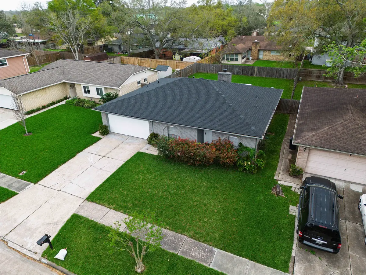 6204 Creekside Ln, League City, TX 77573 - #1