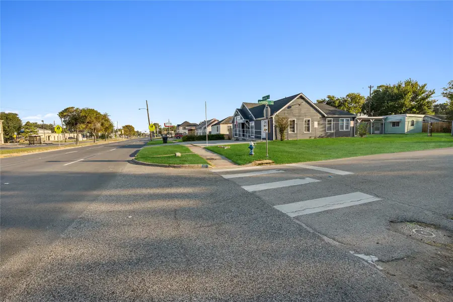 3731 Reveille Street, Houston, TX 77087 - Image #2