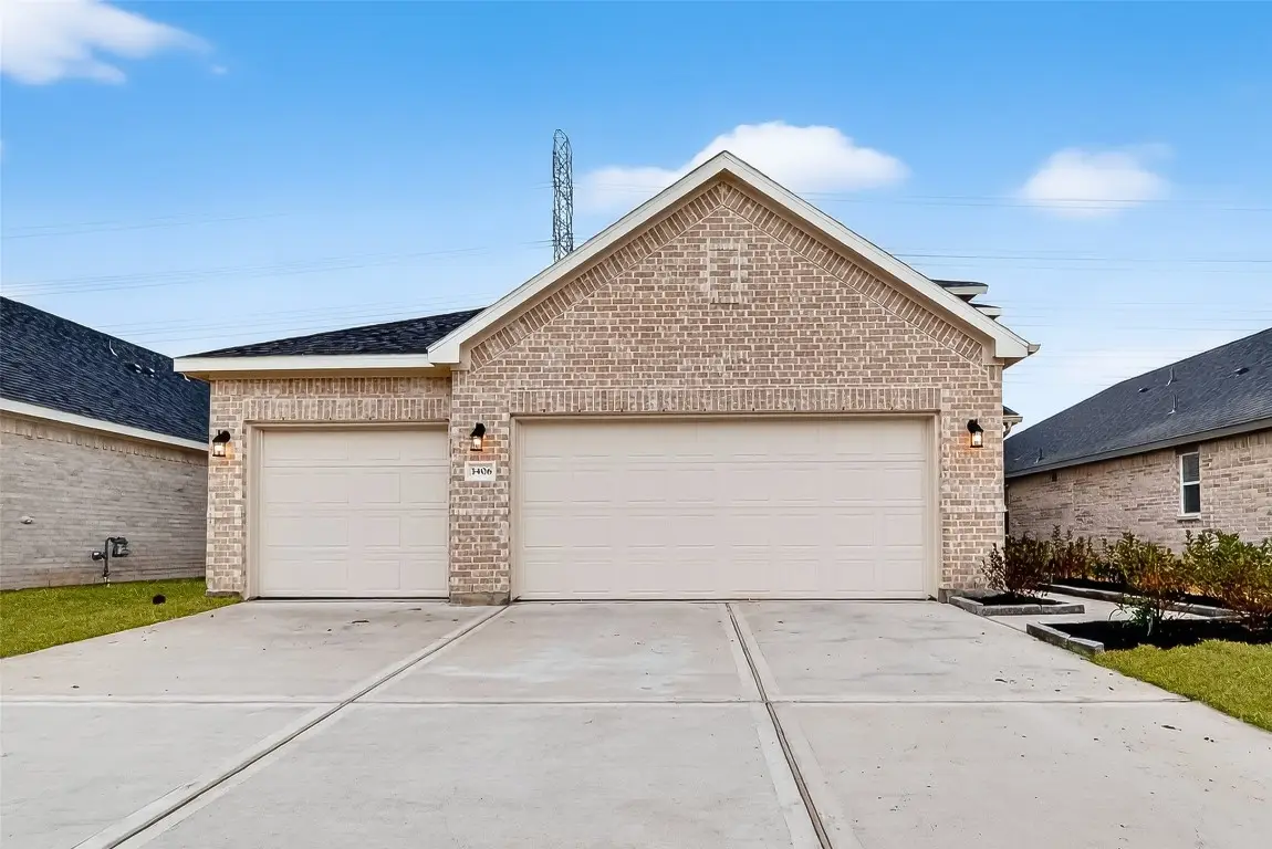 2107 Spring Hollow Drive, Baytown, TX 77521 - #1