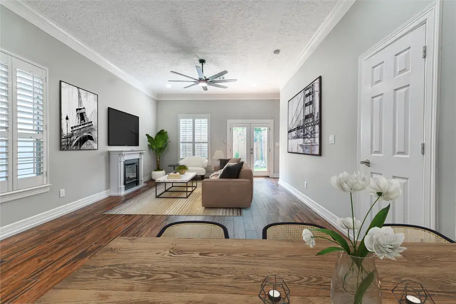 1834 Woodvine Drive, Houston, TX 77055 - Image #2