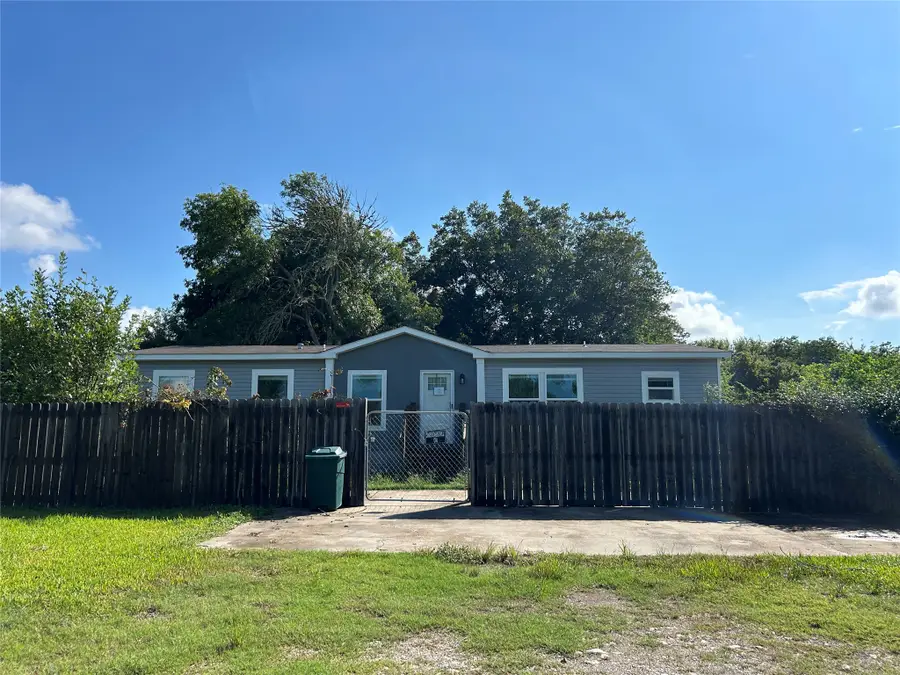 2304 Peach Street, High Island, TX 77623 - #2