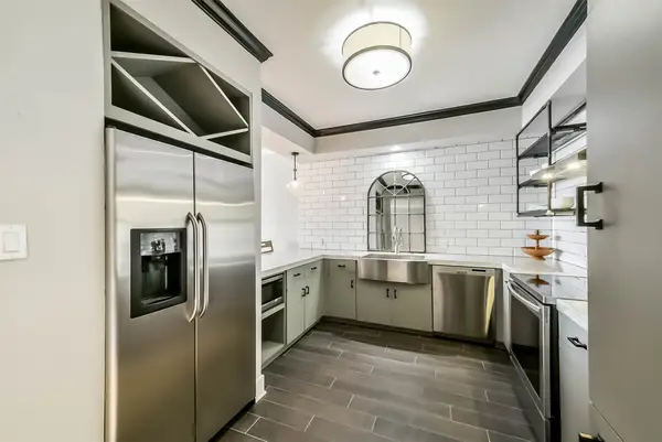 15 Greenway Plaza #10B, Houston, TX 77046