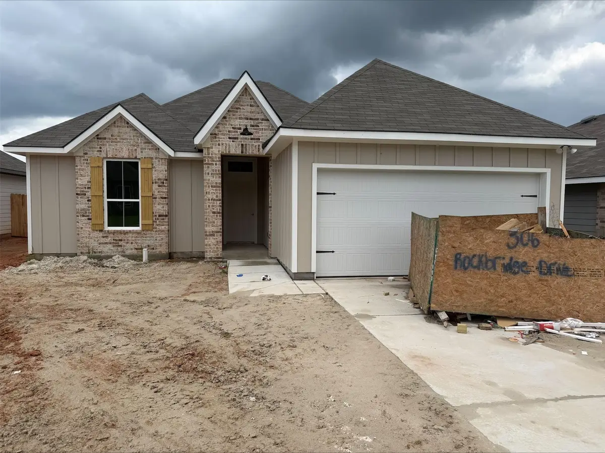 306 Rockbridge Drive, Huntsville, TX 77340 - #1