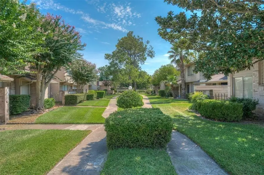 10603 S Wilcrest Drive #27, Houston, TX 77099 - #2