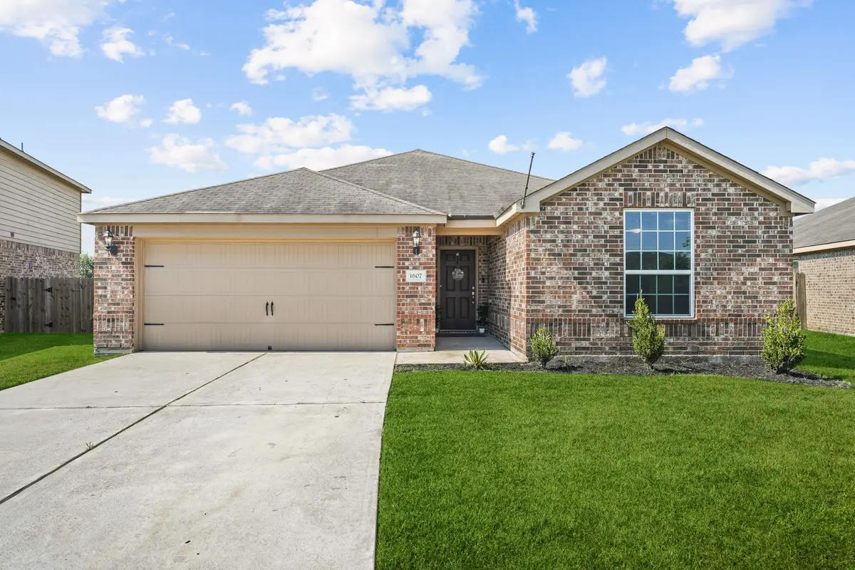 1607 Yellow Stone Drive, Iowa Colony, TX 77583 - #1