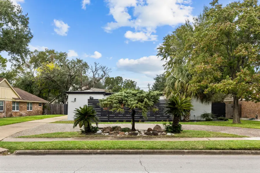 7902 Richmond Avenue, Houston, TX 77063 - #3