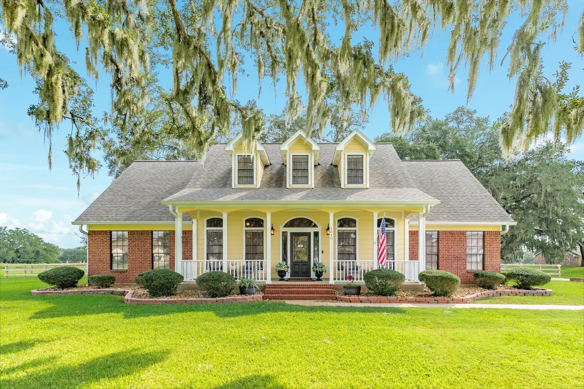 1619 Flintlock Court, Angleton, TX 77515 - Image #1