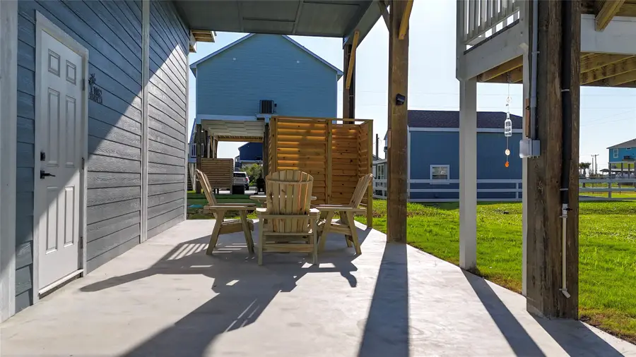 1062 Shady Lane, Gilchrist, TX 77617 - #3