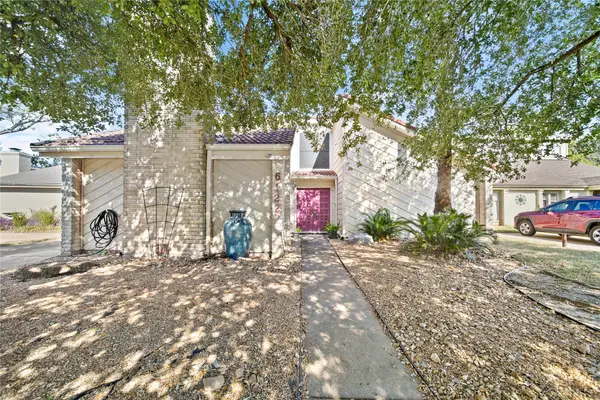 6122 Gallant Forest Drive, Houston, TX 77088