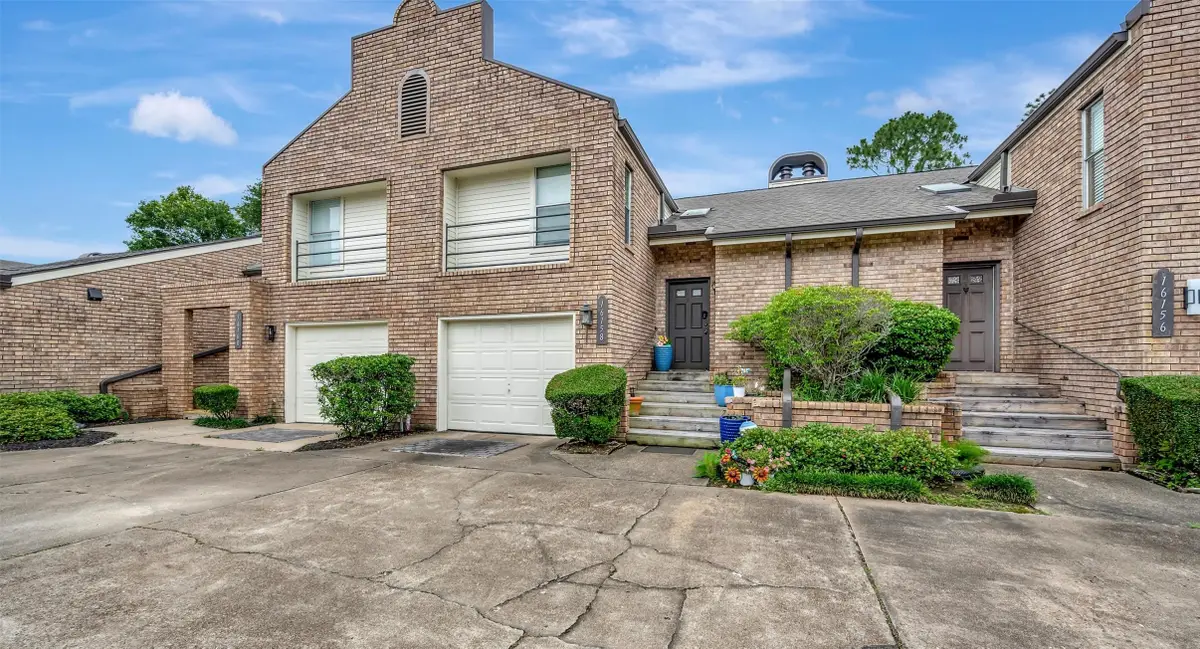 16158 Seahorse Drive, Houston, TX 77062 - #1