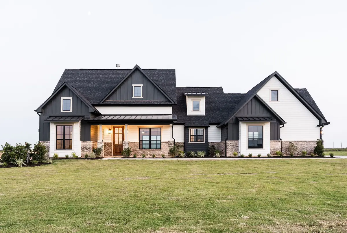 15805 County Road 268, East Bernard, TX 77435 - Image #1