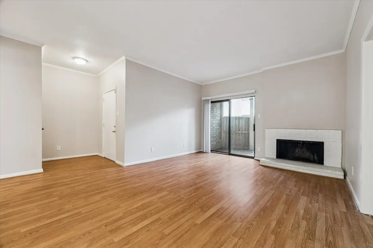 8100 Cambridge Street #19, Houston, TX 77054 - Image #1