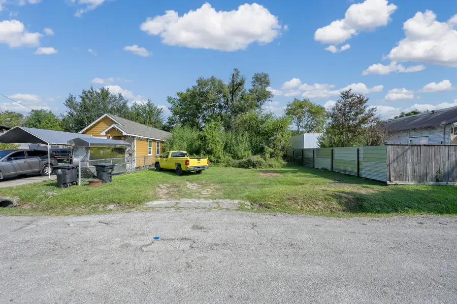 7223 Tilgham Street, Houston, TX 77020 - Image #2