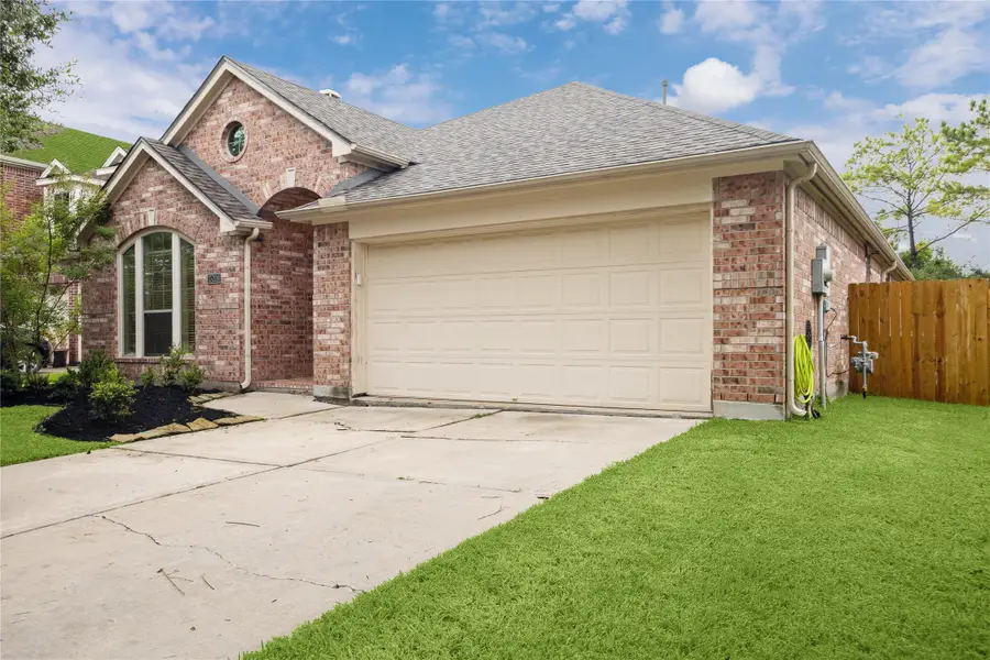 13208 Moonlit Lake Lane, Pearland, TX 77584 - Image #2