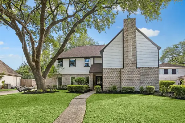 11815 Drexelbrook Drive, Houston, TX 77077