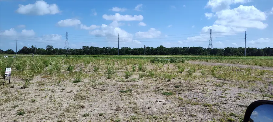 15419 Pinehurst Lane, Santa Fe, TX 77517 - Image #3