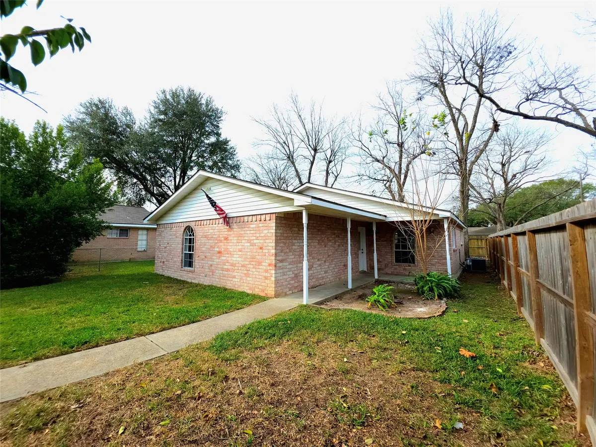 418 Texas Street, Tomball, TX 77375 - Image #1