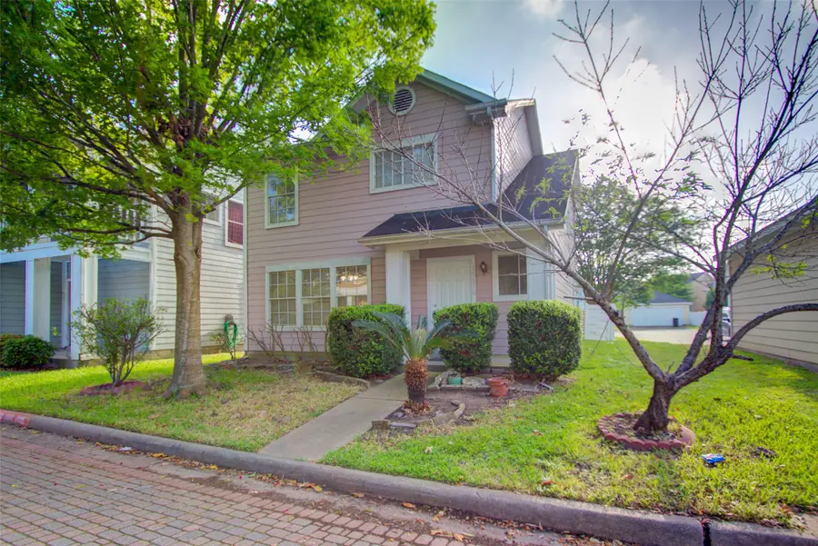 15850 E Park Court, Houston, TX 77082 - Image #3