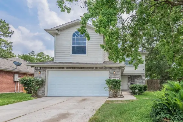 8006 Scarlet Tanager Drive, Humble, TX 77396