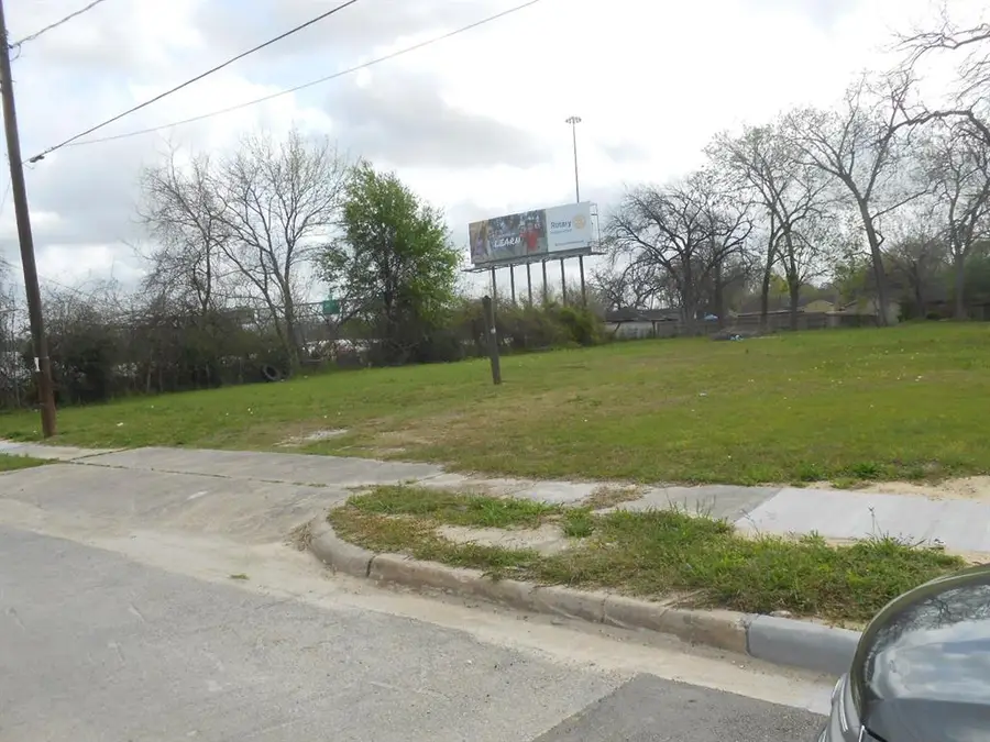 5210 Wayne Street, Houston, TX 77026 - Image #3