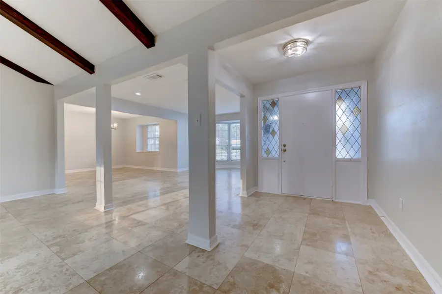 2706 Williamsburg Drive, Dickinson, TX 77539 - Image #3