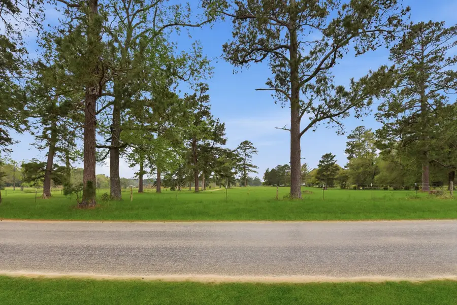 882 Four Notch Road, Huntsville, TX 77340 - #3