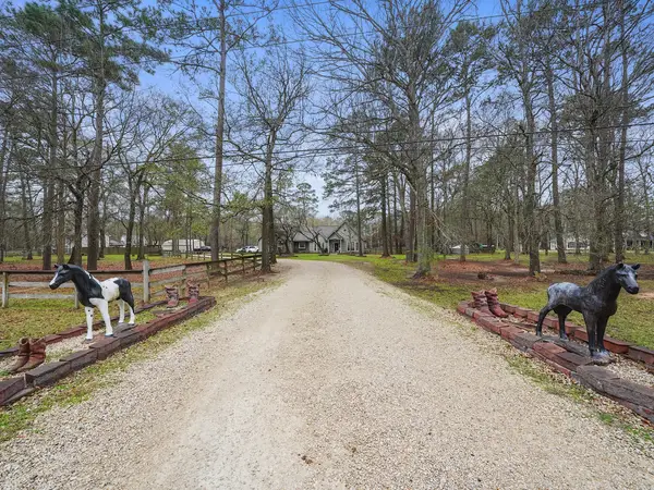 28710 Misty Oaks Drive, Huffman, TX 77336