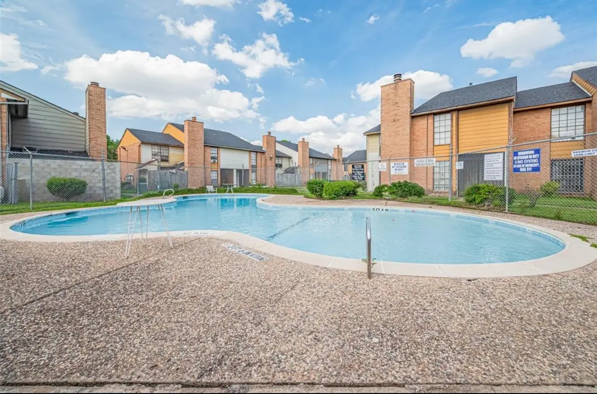 9090 S Braeswood Boulevard #47, Houston, TX 77074 - Image #1