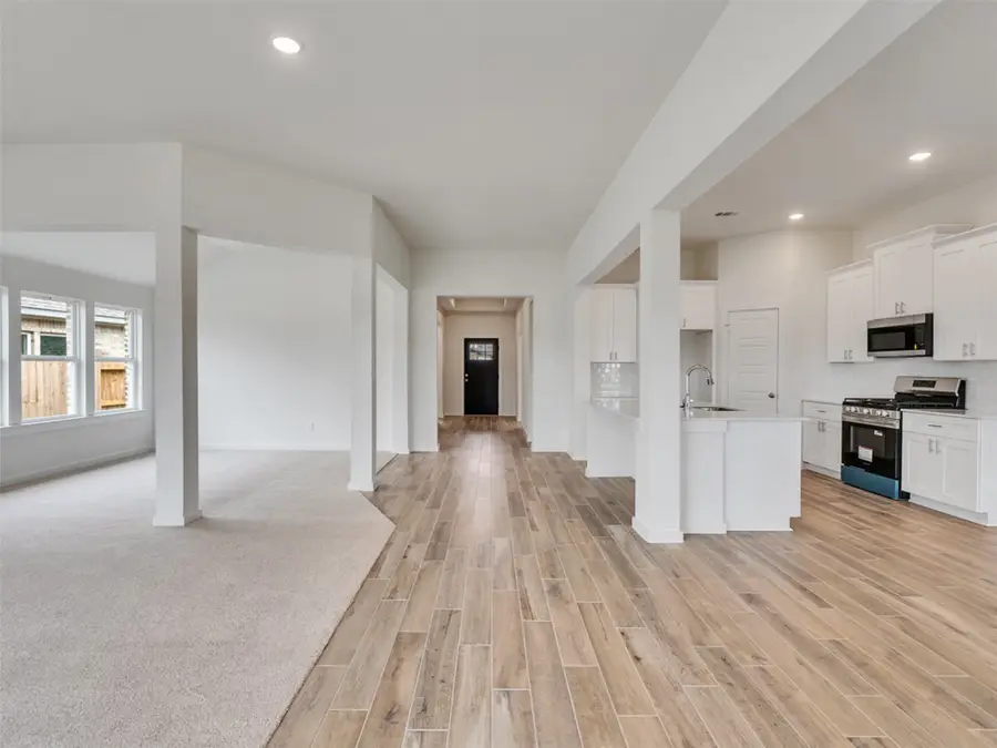 3222 Emerald Hills Drive, Angleton, TX 77515 - #2