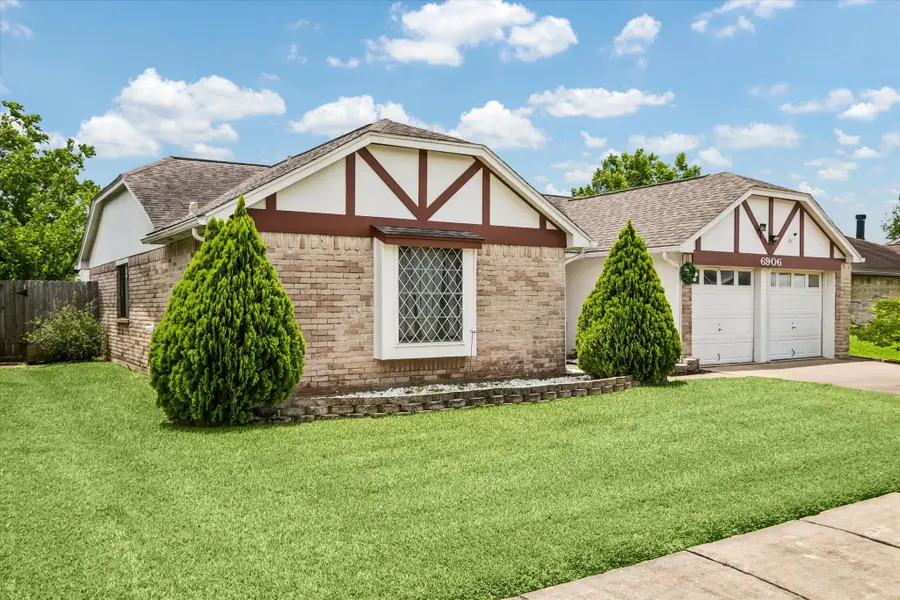 6906 Grant Drive, Richmond, TX 77469 - #2