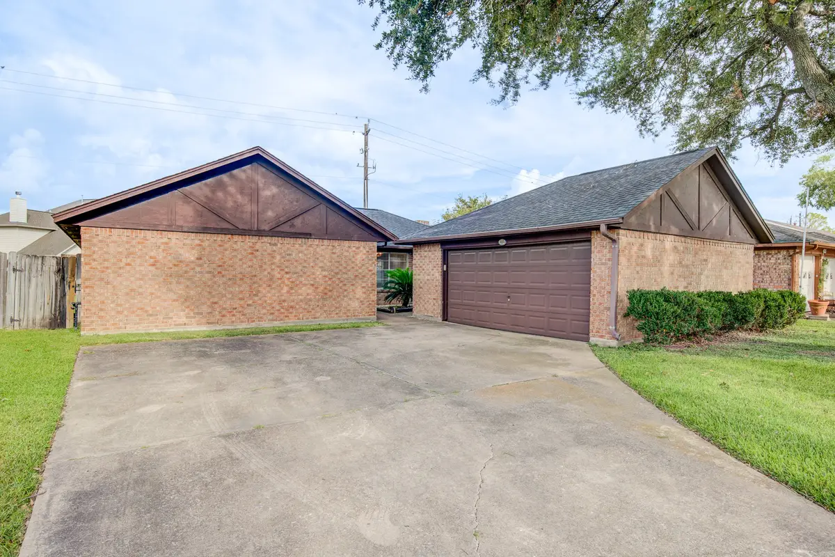 4114 Filmore Lane, Deer Park, TX 77536 - Image #1
