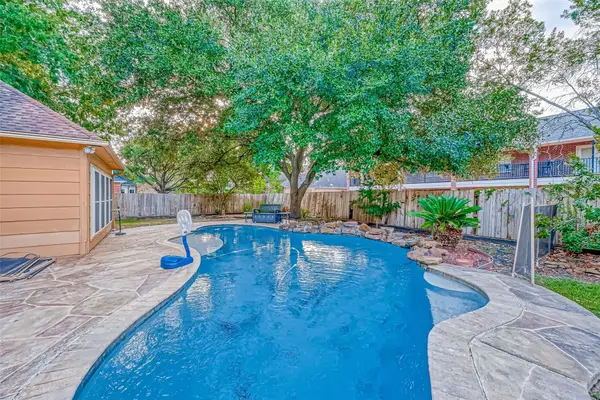 13710 Bayou Parkway Court, Houston, TX 77077