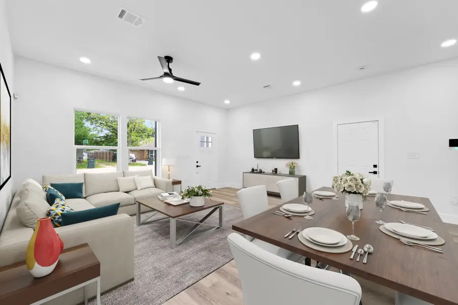 821 Empire Street, El Campo, TX 77437 - Image #2