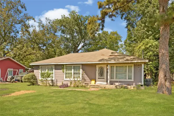 117 Pecan Drive, Baytown, TX 77520