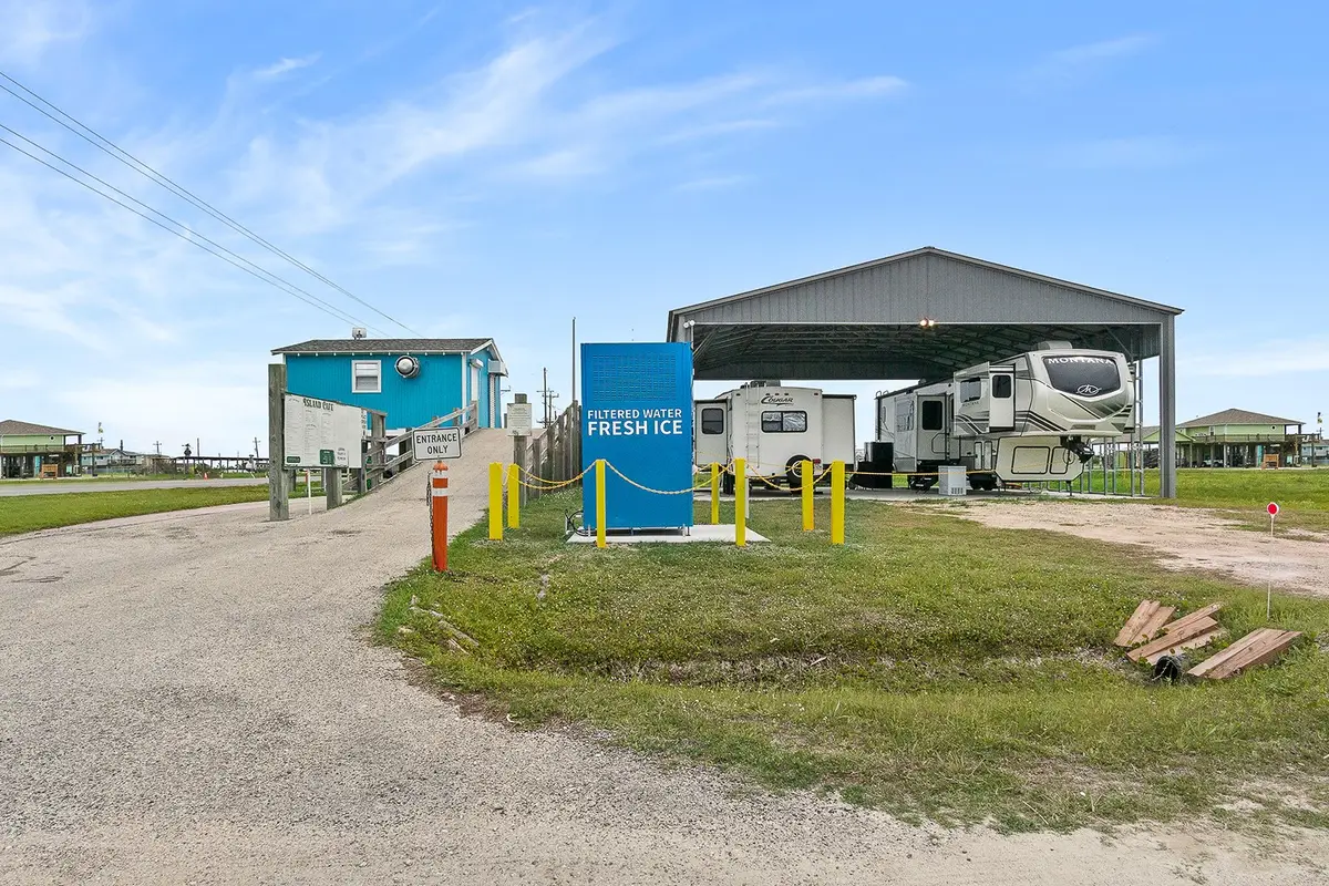 996 S Sage Road, Crystal Beach, TX 77650 - Image #1