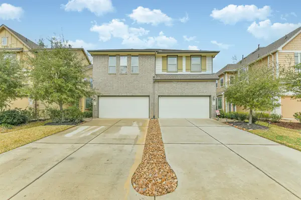 327 Biltmore Loop, Montgomery, TX 77316