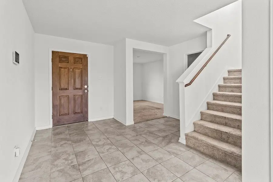 1236 Marsh Wren Court, La Marque, TX 77568 - Image #2