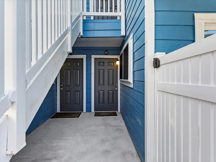 3506 Cove View Boulevard #1011, Galveston, TX 77554 - Image #3