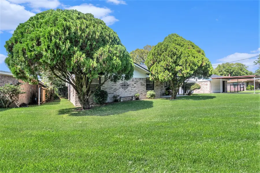 1507 Donovan, Baytown, TX 77520 - Image #3