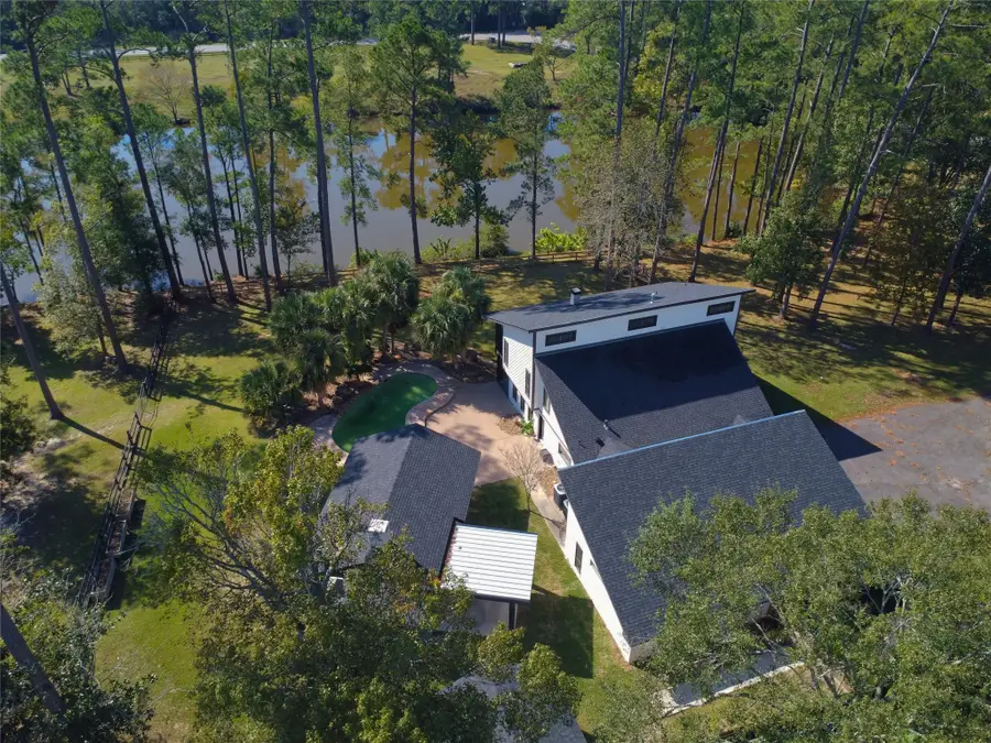 102 Timbercreek Lane, Lumberton, TX 77657 - Image #2