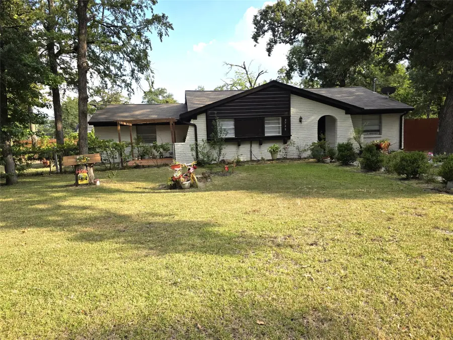 3748 Pin Oak Drive, Conroe, TX 77301 - #2