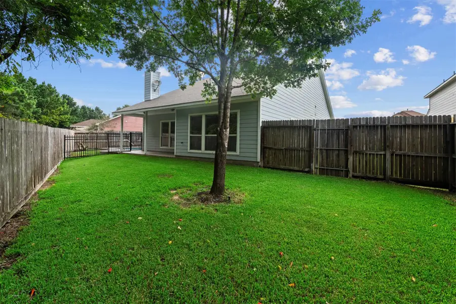1069 Shadow Glenn Drive, Conroe, TX 77301 - #2
