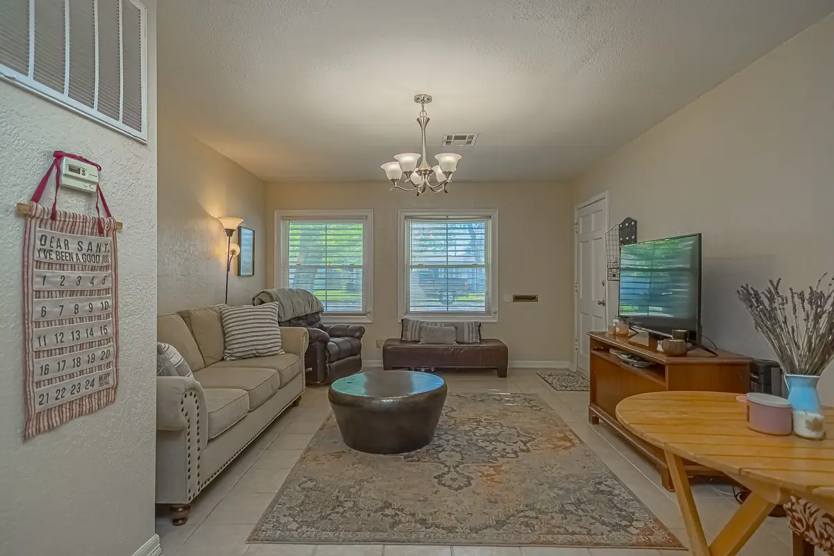 126 Bonita Avenue, Galveston, TX 77550 - #1