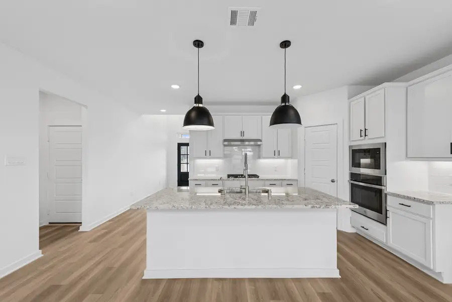 5803 Sunkissed Drive, Fulshear, TX 77441 - Image #2