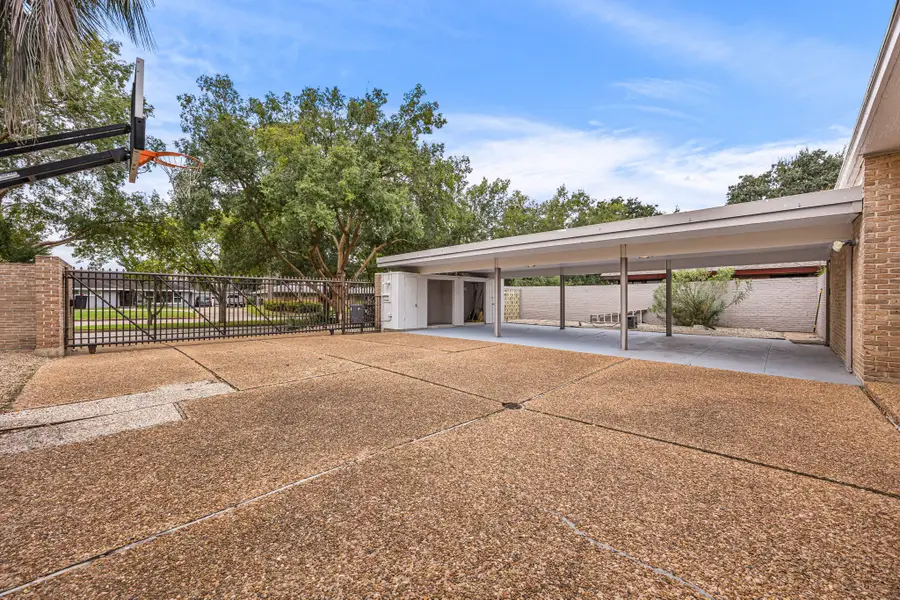 3622 N Braeswood Boulevard, Houston, TX 77025 - #3