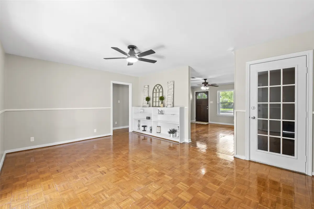 9614 Hammerly Boulevard, Houston, TX 77080 - Image #1