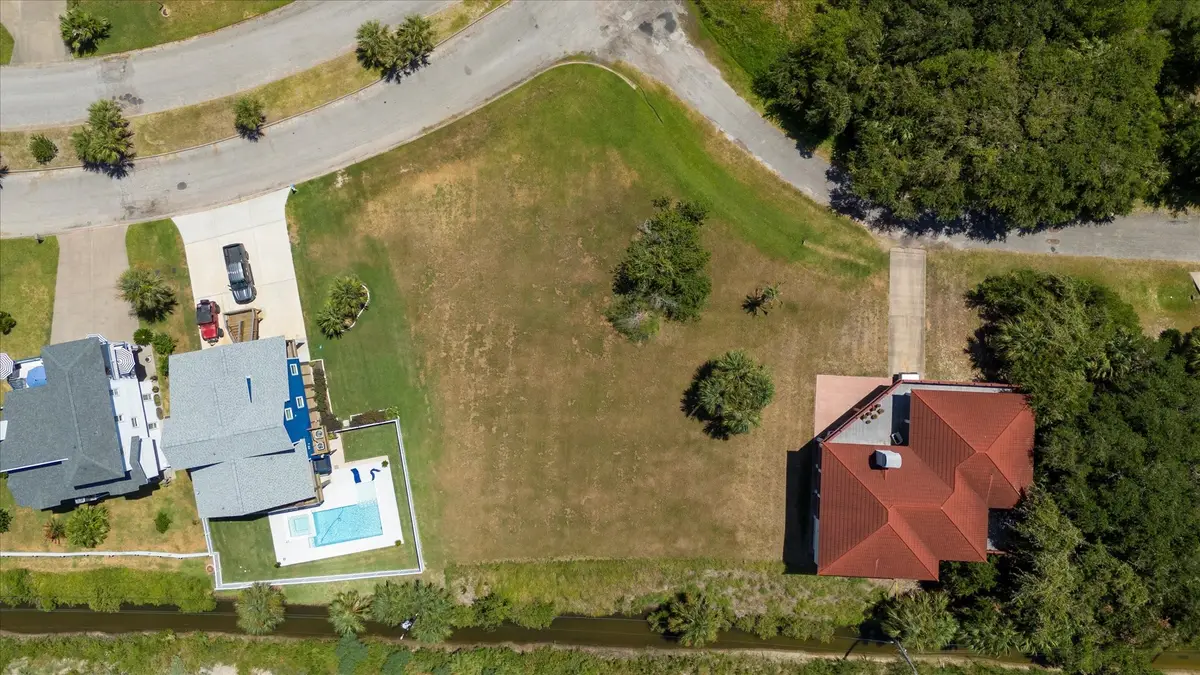 lot 10 & 11 blk 29 Pirates Beach Circle, Galveston, TX 77554 - Image #1