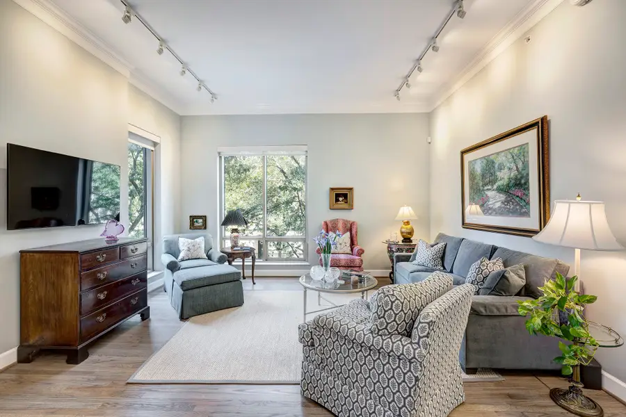 2211 Briarglen Drive #305, Houston, TX 77027 - Image #2