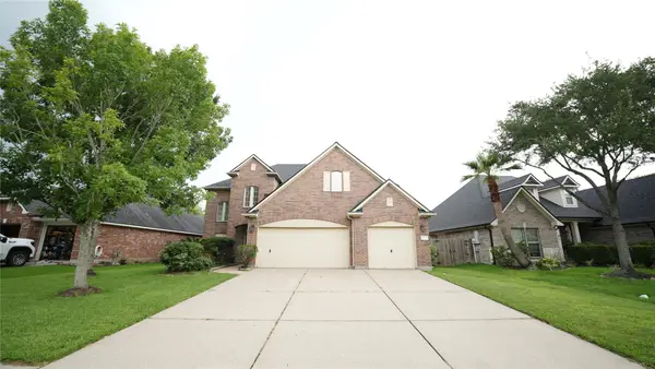 2631 Aztec Court, League City, TX 77573